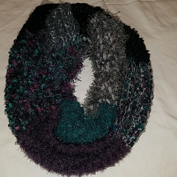 Infinity Scarf - Picture 3 of 3